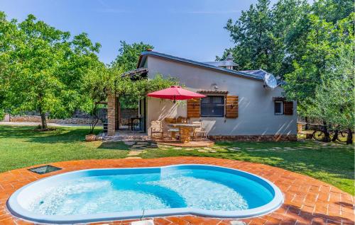Peldbaseins, Holiday Home Segotici Xc in Veliki Vareski