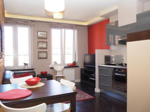 Grand-Tourist Trident Apartments - image 8