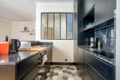 GuestReady - Charming Downtown Stay with Terrace, Bordeaux (Foto 3)