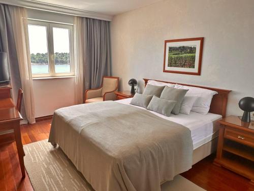 Double or Twin Room with Sea View room in Hotel Bozica Dubrovnik Islands