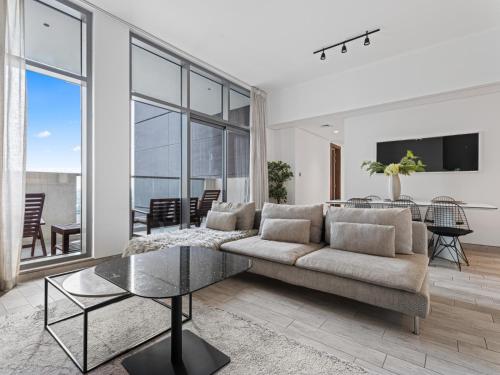 Chic City Escape - 2BR Plus Guest Room at Atria Business Bay - image 13