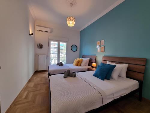 Athens 62sqm Family & Couples Apt with Balcony - image 10
