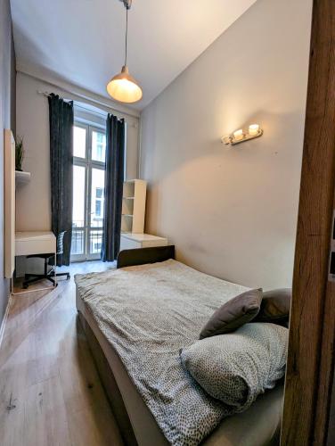 Fabryczna Centrum Rooms in Lodz