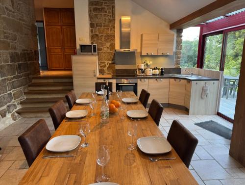 Iekārtas, Splendide MANOIR - Proche plages - 4 chambres - 3sdb - 8 pers - WIFI in Plouegat Moysan