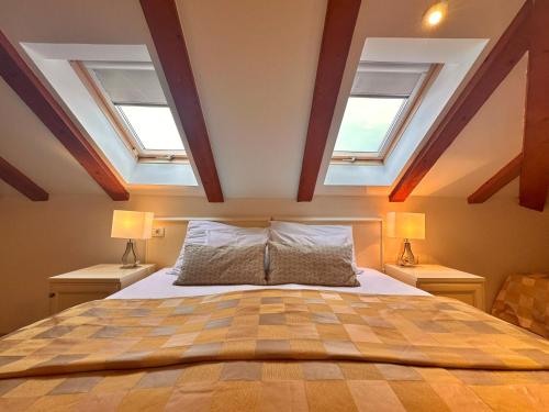 Economy Double Room image 8
