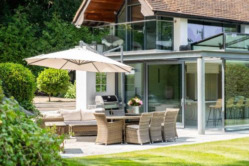 Hills End Cottage in Sunningdale