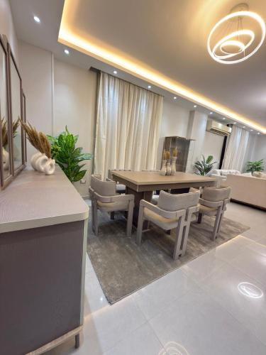 شقه فندقيه التجمع الخامس 0306-888-0106, El Cairo (foto 6)