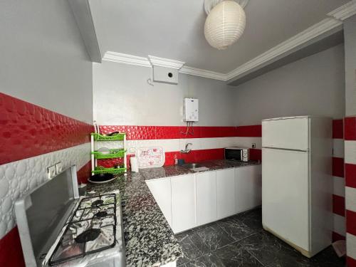 Younes residence in 아실라