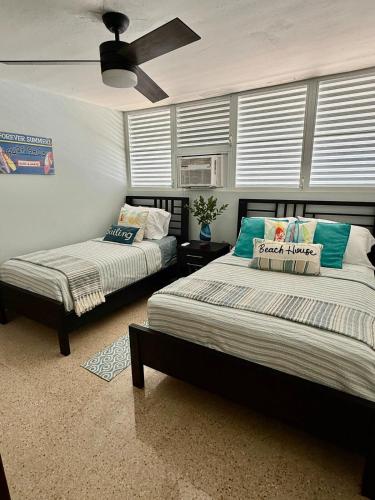 Seaside Apartment Steps to Breathtaking Sunrise - image 7