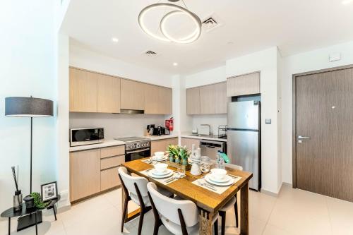 FAM Living Act Two 1BR Walk to Burj & Dubai Mall, Dubái (foto 7)