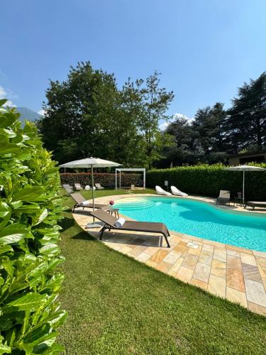 Garden, Valcamonica Apartments - Mountain in Darfo Boario Terme