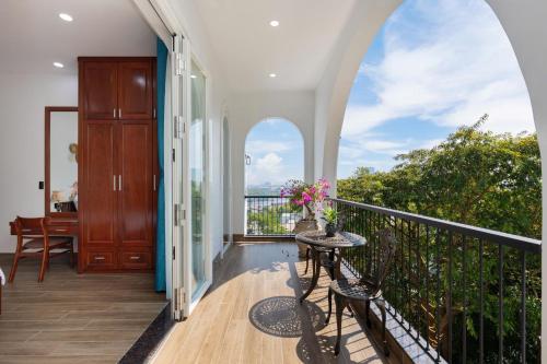 Yubi Villa Private Swimming Pool 100m2 - Super Vip in Phuong 6