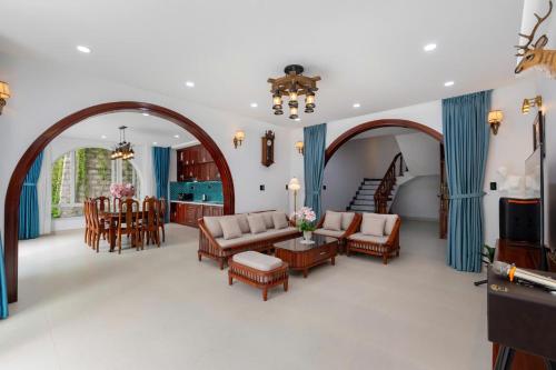 Yubi Villa Private Swimming Pool 100m2 - Super Vip in Phuong 6