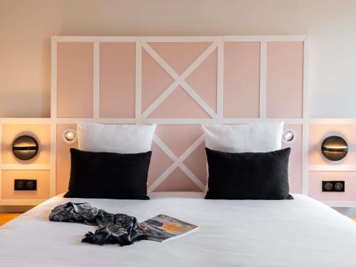 . Mercure Rouen Centre Champ de Mars