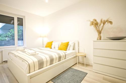 Elisabeth Downtown Apartments by FirstHost, Budapest