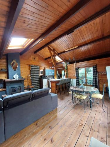 A szálláshely kívülről, Le Chalet Loriquet in Beaumont