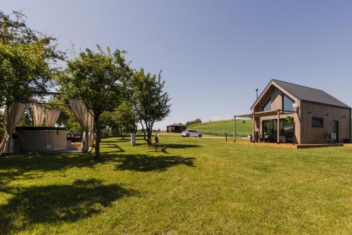 Forrest Houses Bartosze