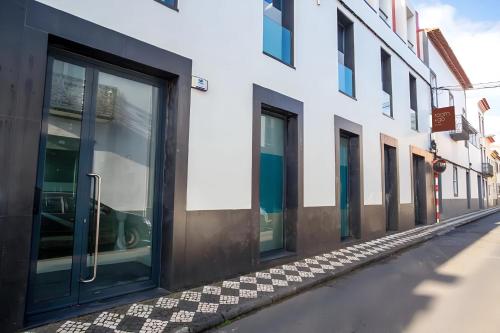 Thomas Place - image 5