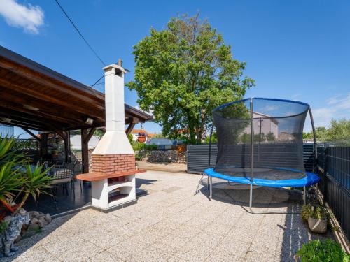 Apartment Radmila-4 by Interhome in 金莫