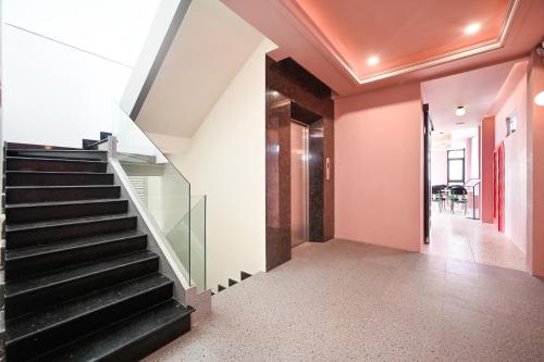 Brown Dot Hotel Saigon Airport - 숙소 외관