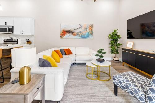Alluring Luxury Oasis, Modern Comfort & Relaxation in Wellington, USA