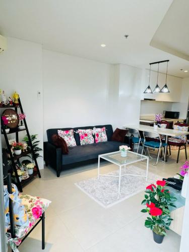 Tambuli Seaside Resort & Seaside Living Tower D Unit 3M