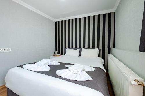 Double Room image 9