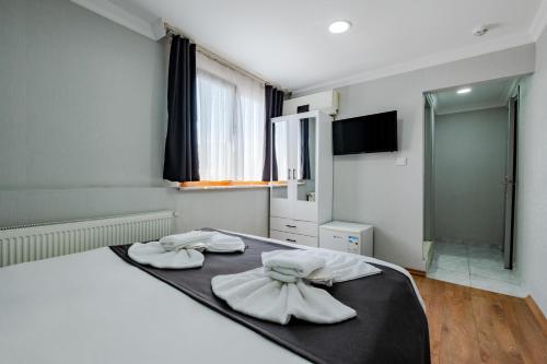 Double Room image 6