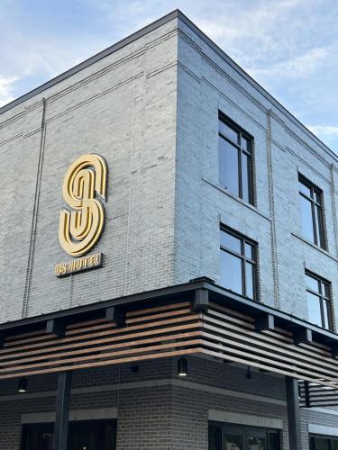 OS Hotel - image 2