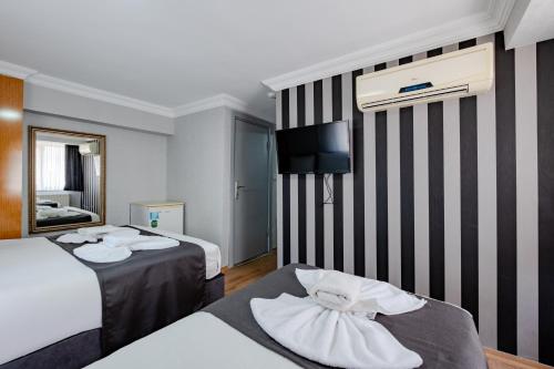 Triple Room image 6