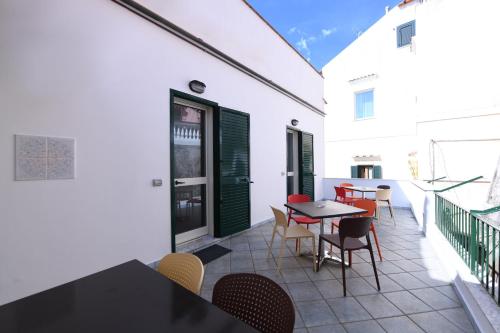 Studio with Sea View image 2