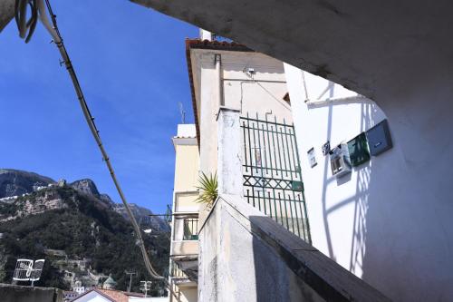 Studio with Sea View image 1