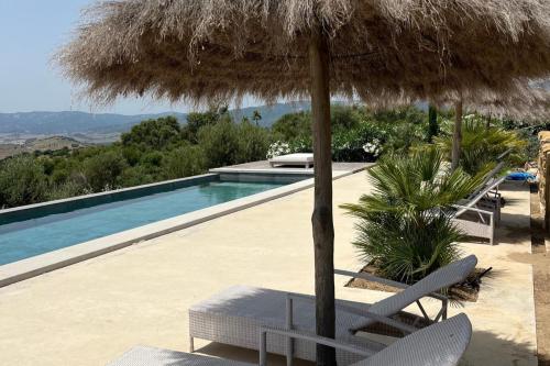 ทัศนียภาพ, Akine Lodge - A Tranquil Rural Retreat in โกลเมนาร์