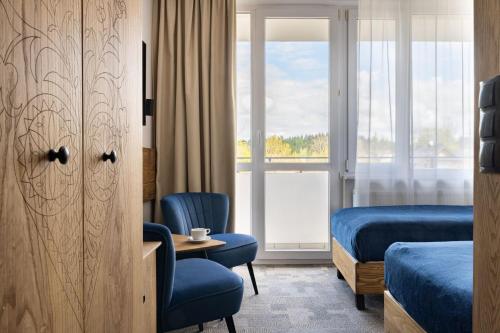 Double Room image 6
