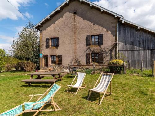 Grande maison rénovée avec WIFI, idéale pour familles - FR-1-583-406 (Grande maison renovee avec WIFI, ideale pour familles - FR-1-583-406) in La Vaivre