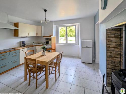 Gîte paisible à La Vernotte pour 4 personnes - FR-1-583-492 (Gite paisible a La Vernotte pour 4 personnes - FR-1-583-492) in Fresne-Saint-Mamès