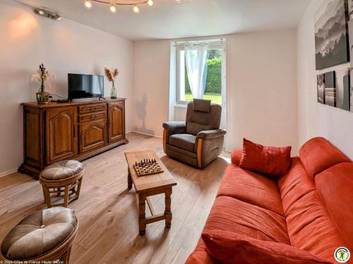 Gîte paisible à La Vernotte pour 4 personnes - FR-1-583-492 (Gite paisible a La Vernotte pour 4 personnes - FR-1-583-492) in Fresne-Saint-Mamès