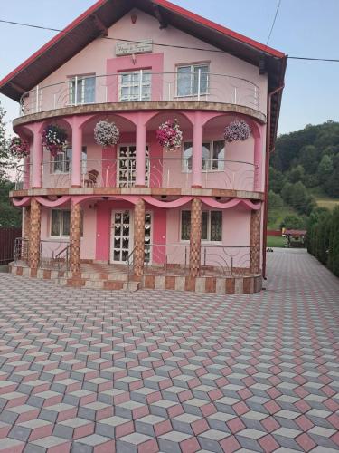 Pensiunea Floare de Bucovina in 弗拉辛