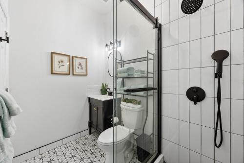 2BR and 2BA in Historic Brownstone near Subway, New York (Foto 2)