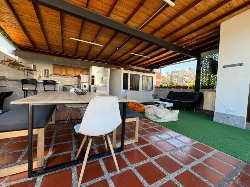 Apartamentos compostela, Medellín (photo 2)