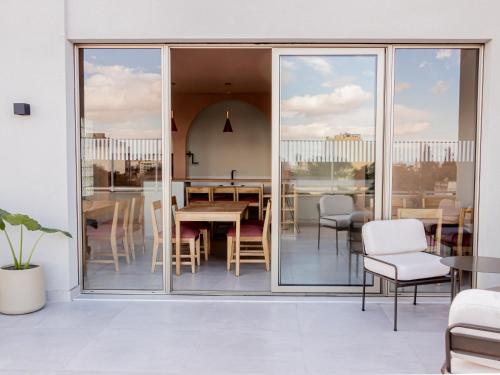 Joy Tower by FMA Coliving in Салта