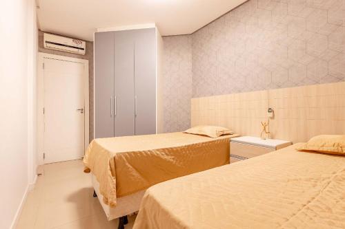 Apartment image 5