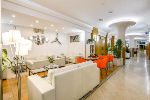 Lobby, Hotel Bologna Airport in Borgo Panigale