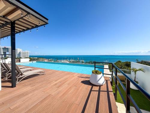 Central, beachside + rooftop w/infinity pool, Канкун (фото 4)