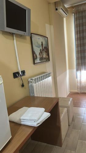 Twin Room with City View room in Hotel Vlora