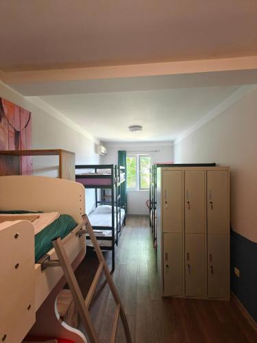 High Hostel in Babin Do