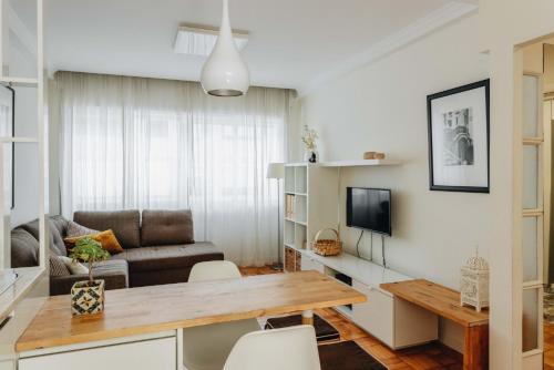 Cozy 1-Bedroom with Private Terrace in Palmela, Porto (fotografie 6)
