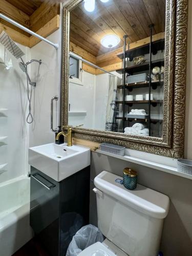 Comfy, Close to Downtown with Lake & Lift Bridge Views, Duluth (foto 5)