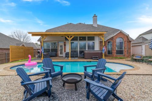 Pebblebrook, Grand Prairie