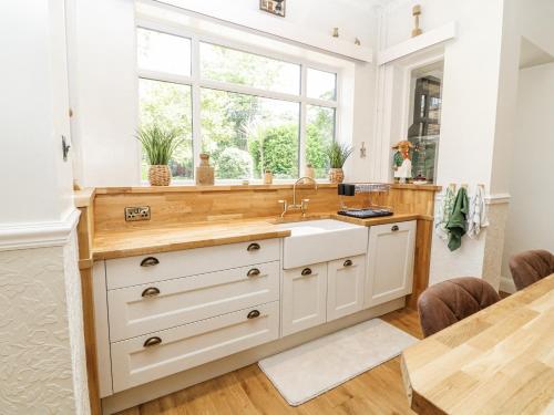 A szálláshely kívülről, Bentfield House in Listerdale